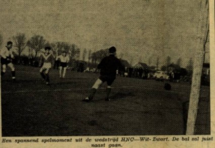 Derby H.N.C. tegen Wit-Zwart, april 1963